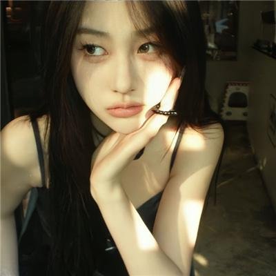 怪诞女孩